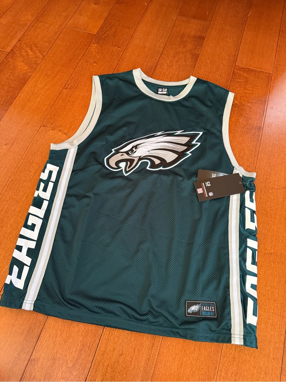 NWT NFL Philadelphia Eagles Dark Green and White Sleeveless Mesh Jersey sz XL